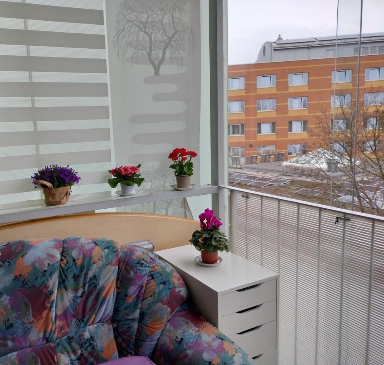 Homestay Ruhiges In Guter Lage In *